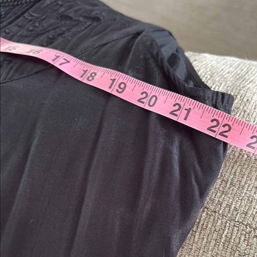 The Pyramid Collection Charcoal Sleeveless Dress T2 - Picture 8 of 9